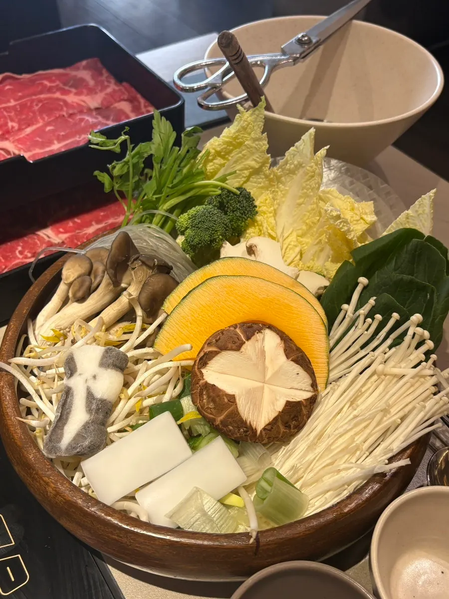 Plate of pale pink Prime Angus eye of round meat