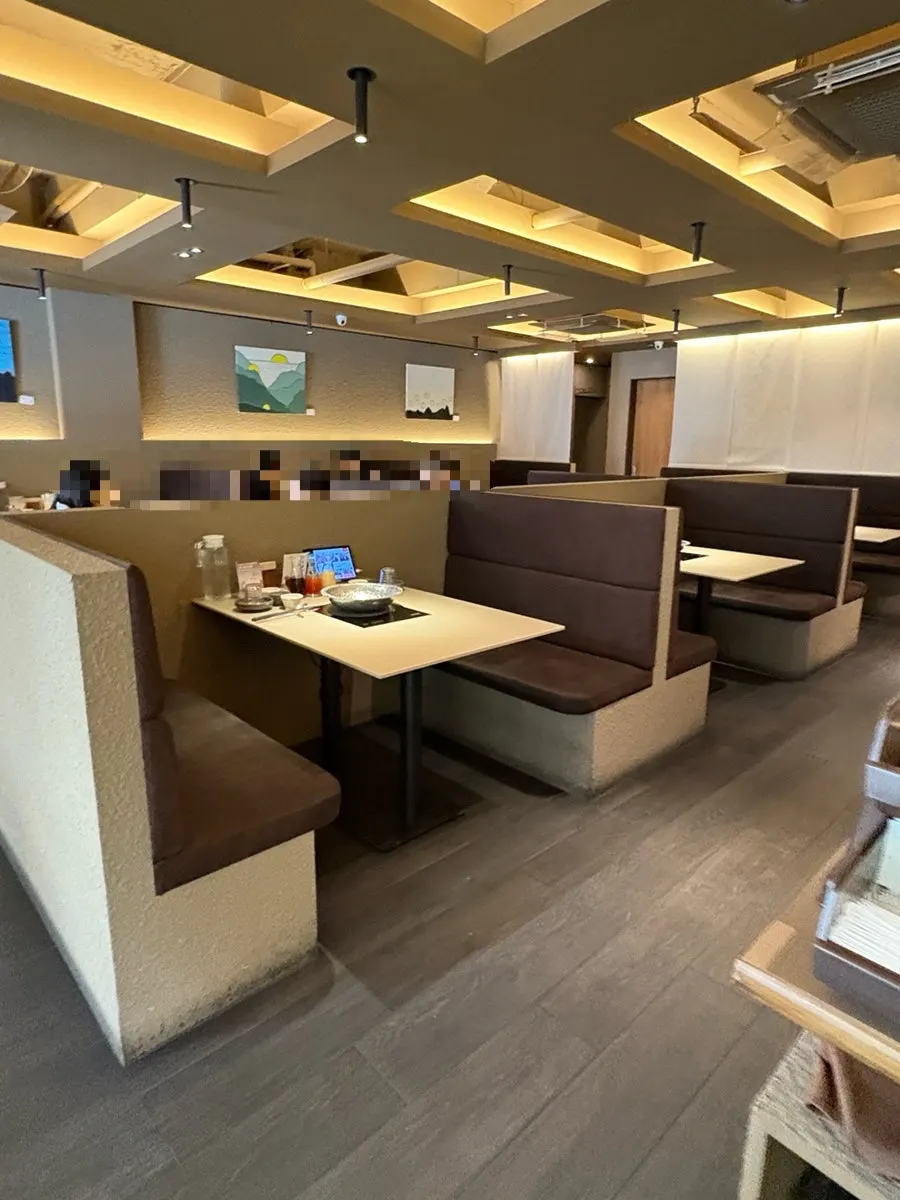 Interior design of Shabu in Seoul Yongsan Main Branch