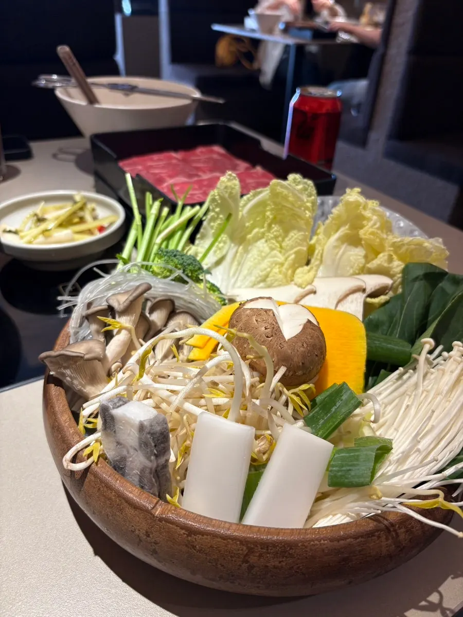 Rice paper for Vietnamese-style wraps
