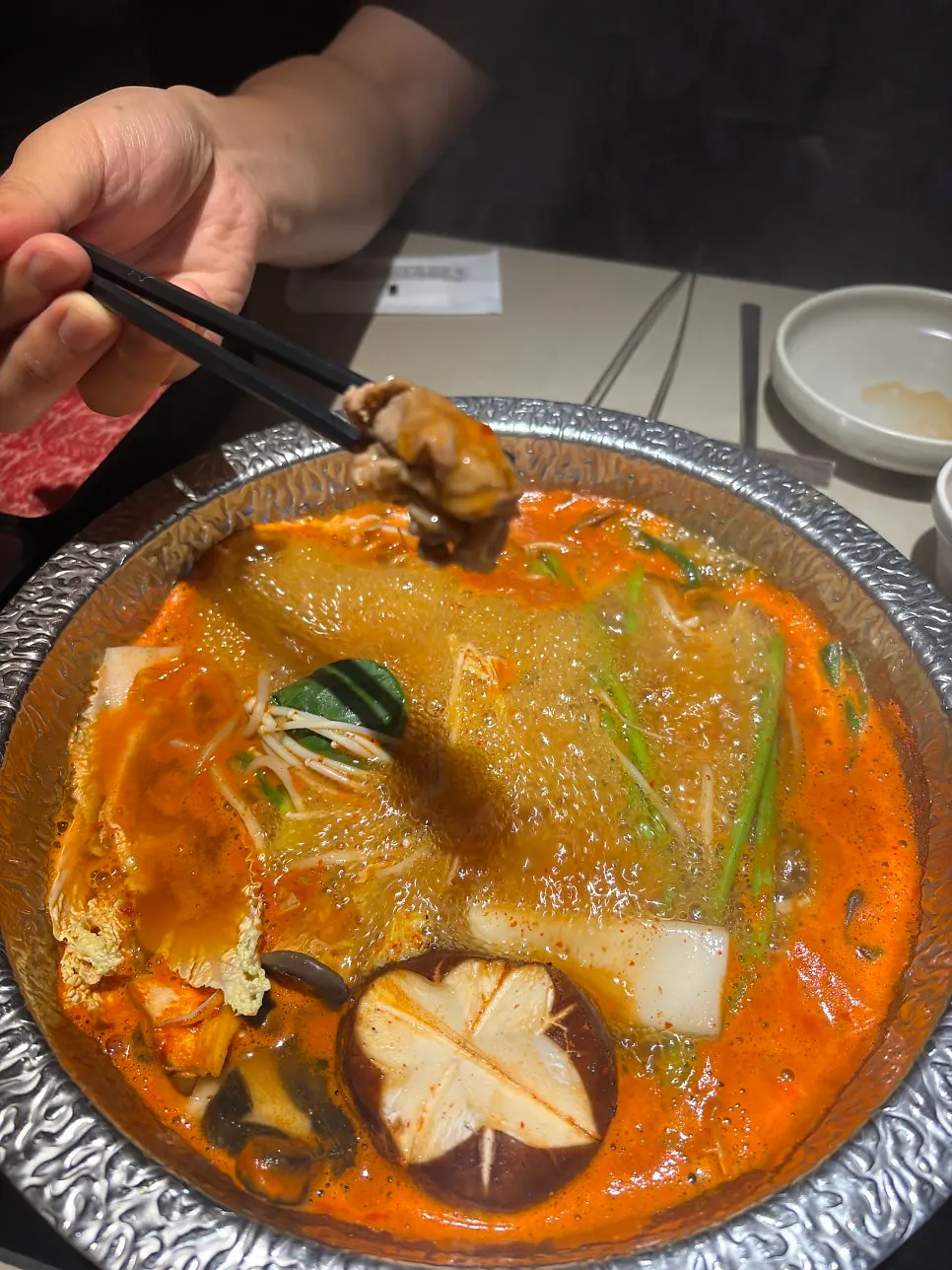 익어가는 프라임 앵거스 살치살 클로즈업