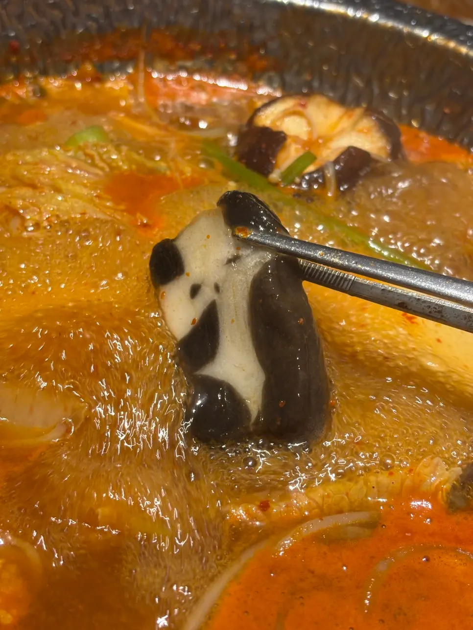 칠리소스에 찍어 먹는 살치살