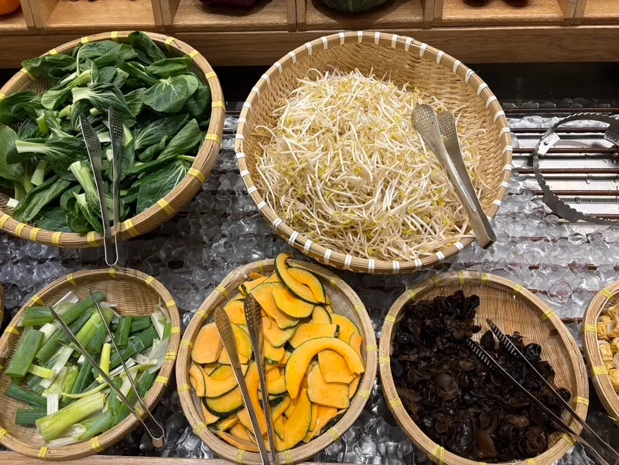 Napa cabbage and bok choy for shabu-shabu