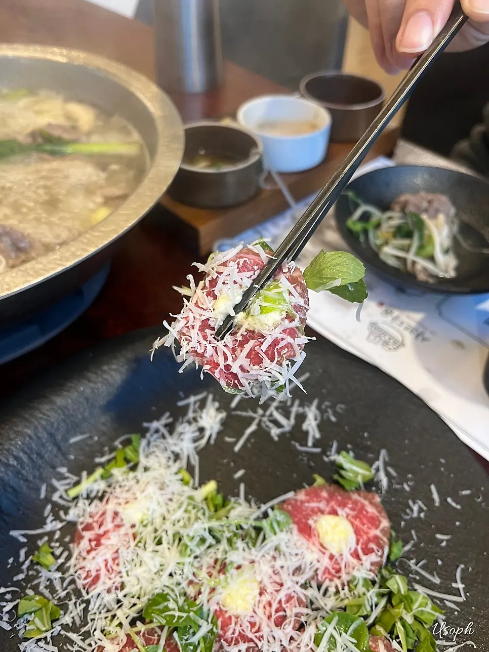 한우 카르파쵸 클로즈업