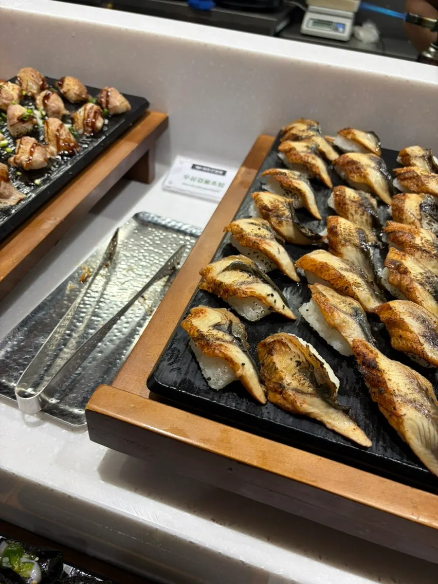 Buffet corner with shabu-shabu vegetables