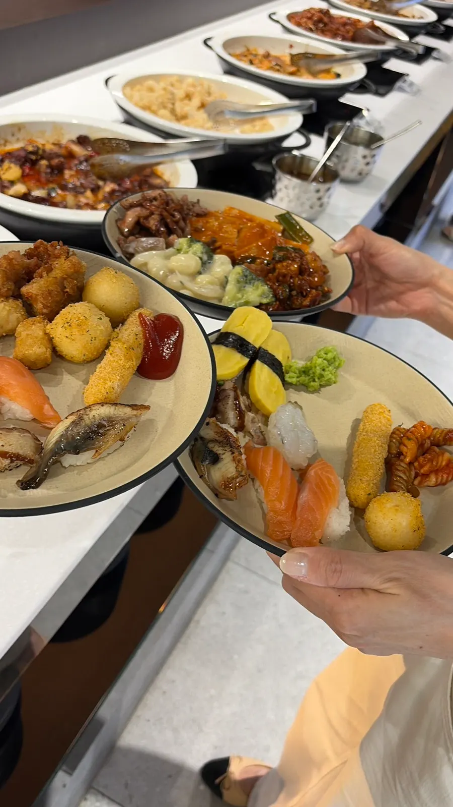 Buffet side dish display