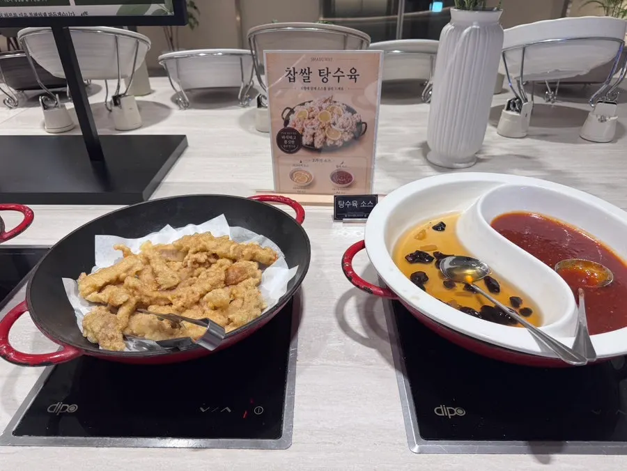 Boneless fried chicken brought from the salad bar