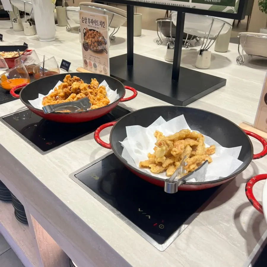 Buffet dishes prepared at the self-service bar