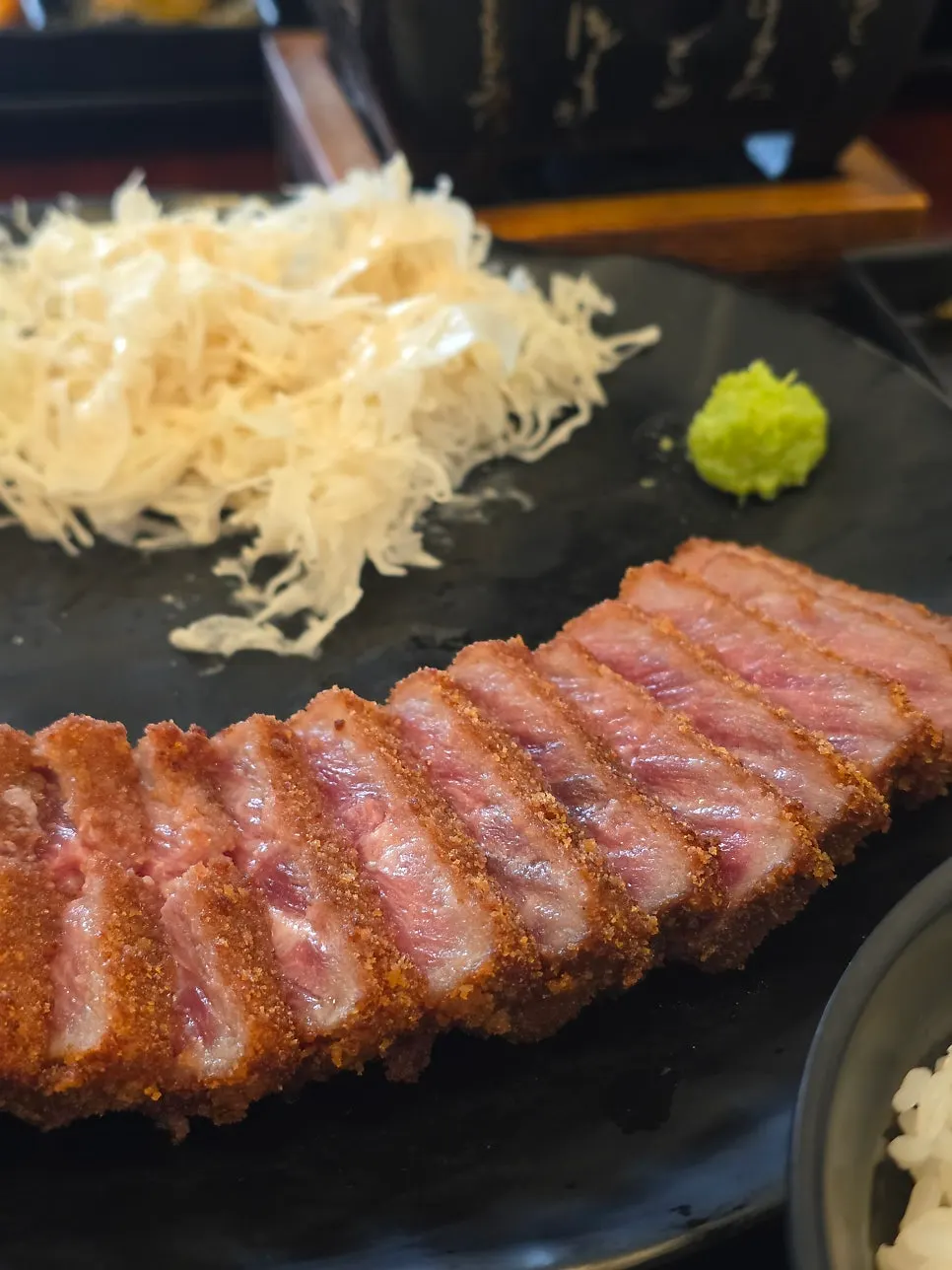 A full sirloin gyukatsu set meal
