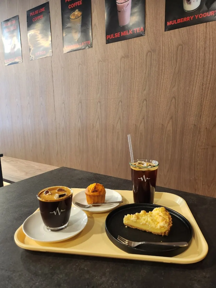 Coffee and desserts at Pulse Line Coffee