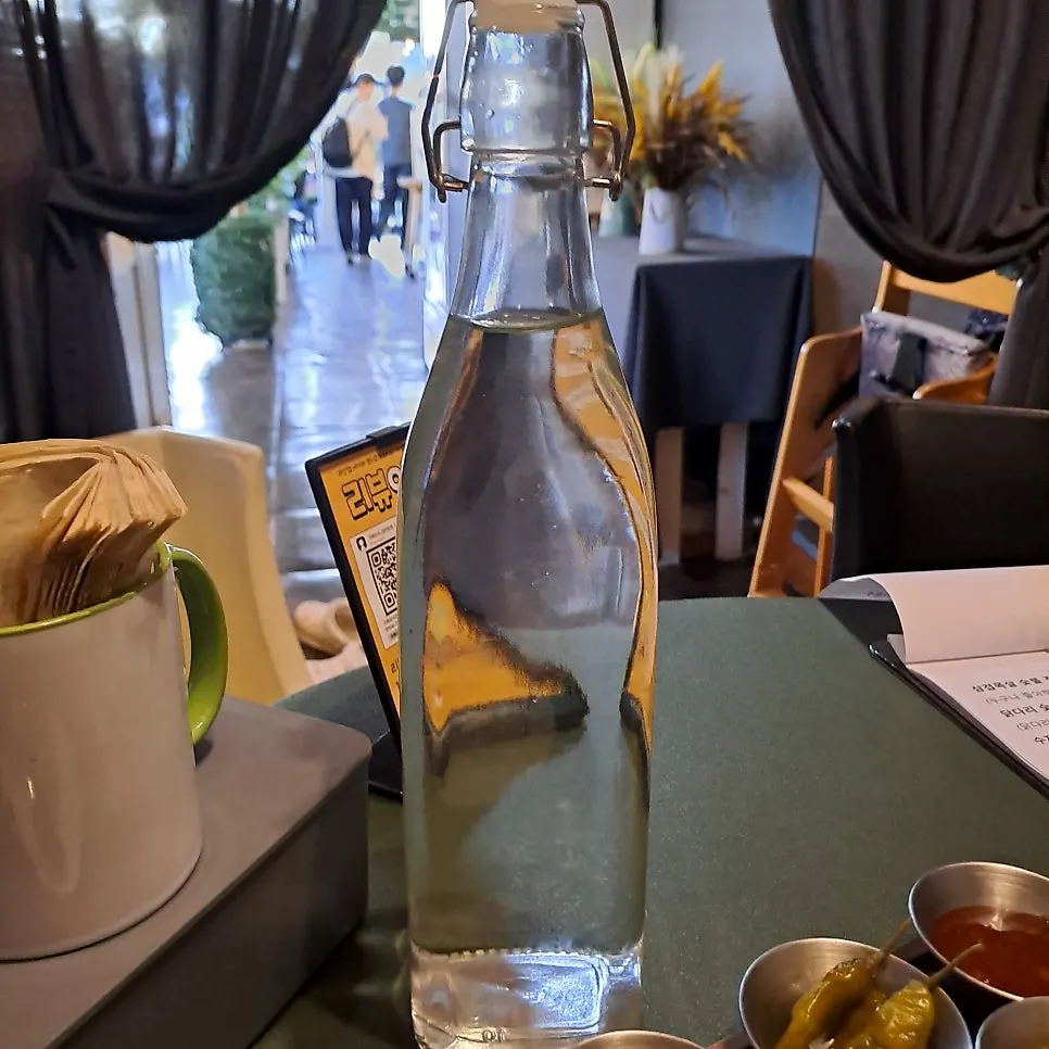소스와 할라피뇨, 피클 절임