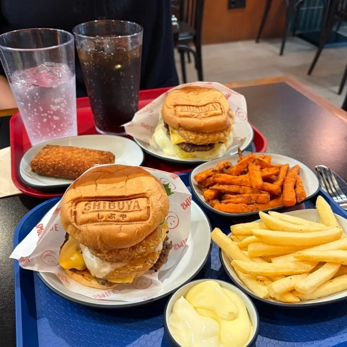 回基の手作りハンバーガー店、シブヤバーガー訪問時の代表写真