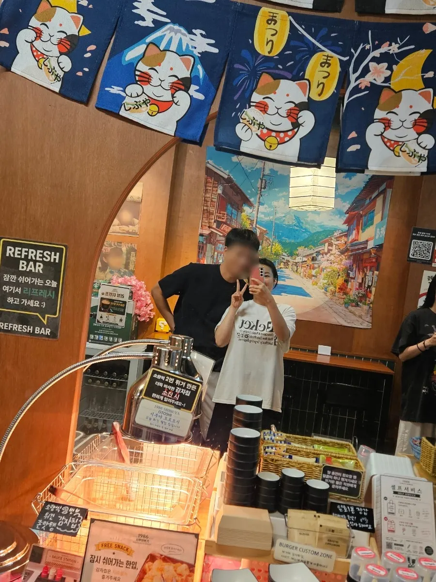 Entrance of the handmade burger restaurant near Kyung Hee University's front gate