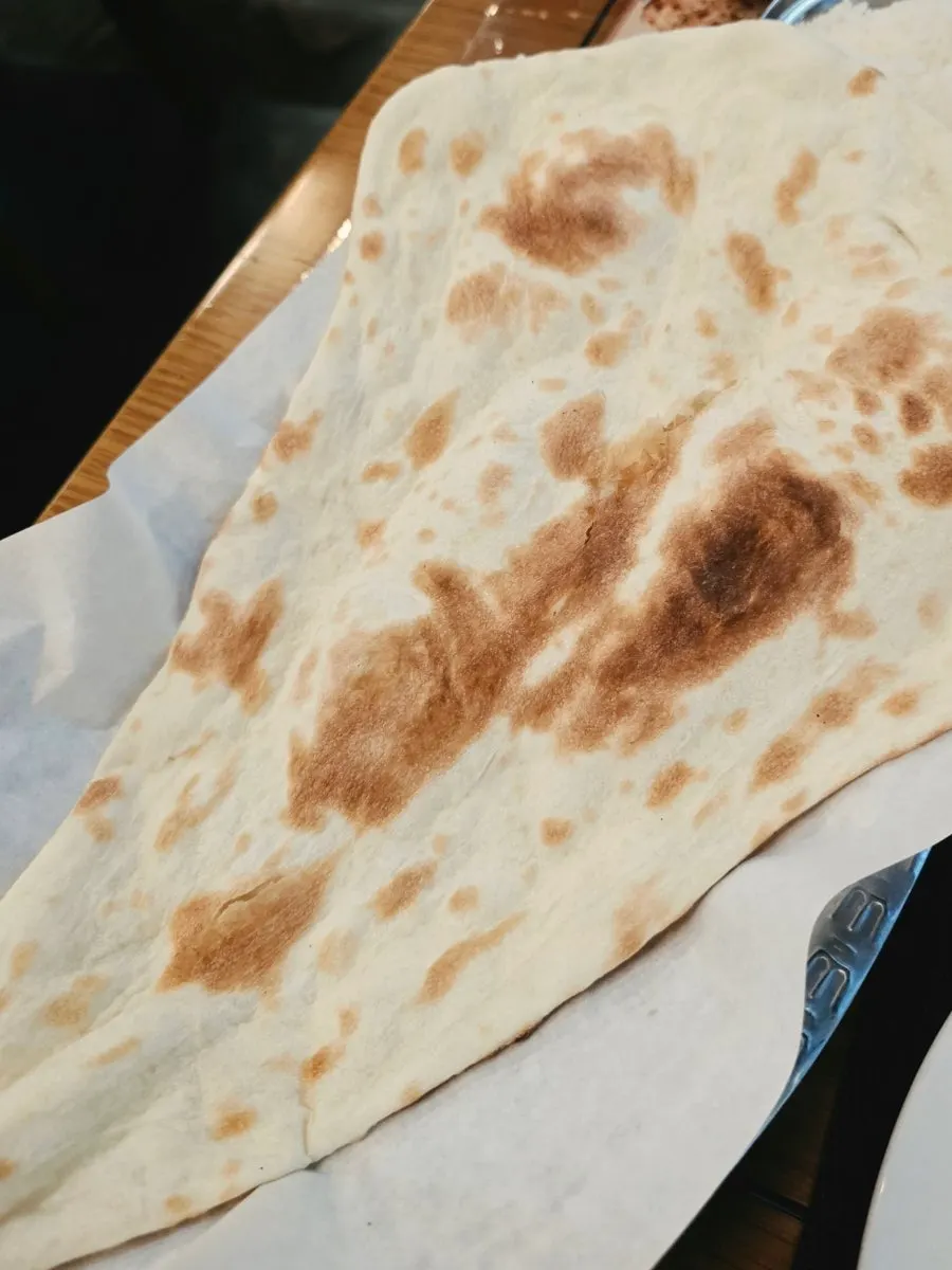 Naan included as part of the set