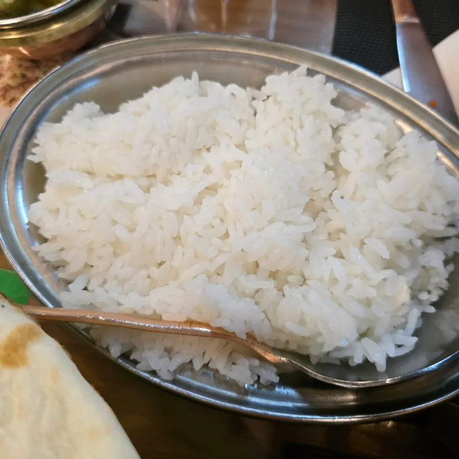 Korean-style rice served as part of the set