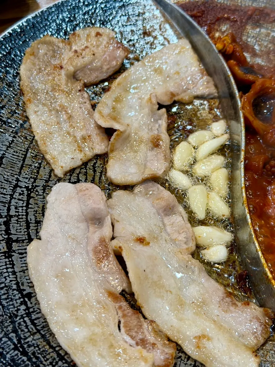 쭈꾸미를 건져낸 뒤 남은 양념 소스