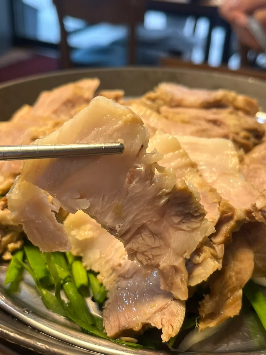 따뜻하게 유지되는 보쌈 접시