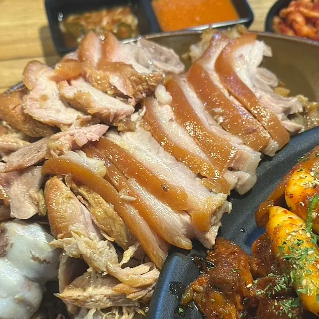 Close-up of the spicy jokbal
