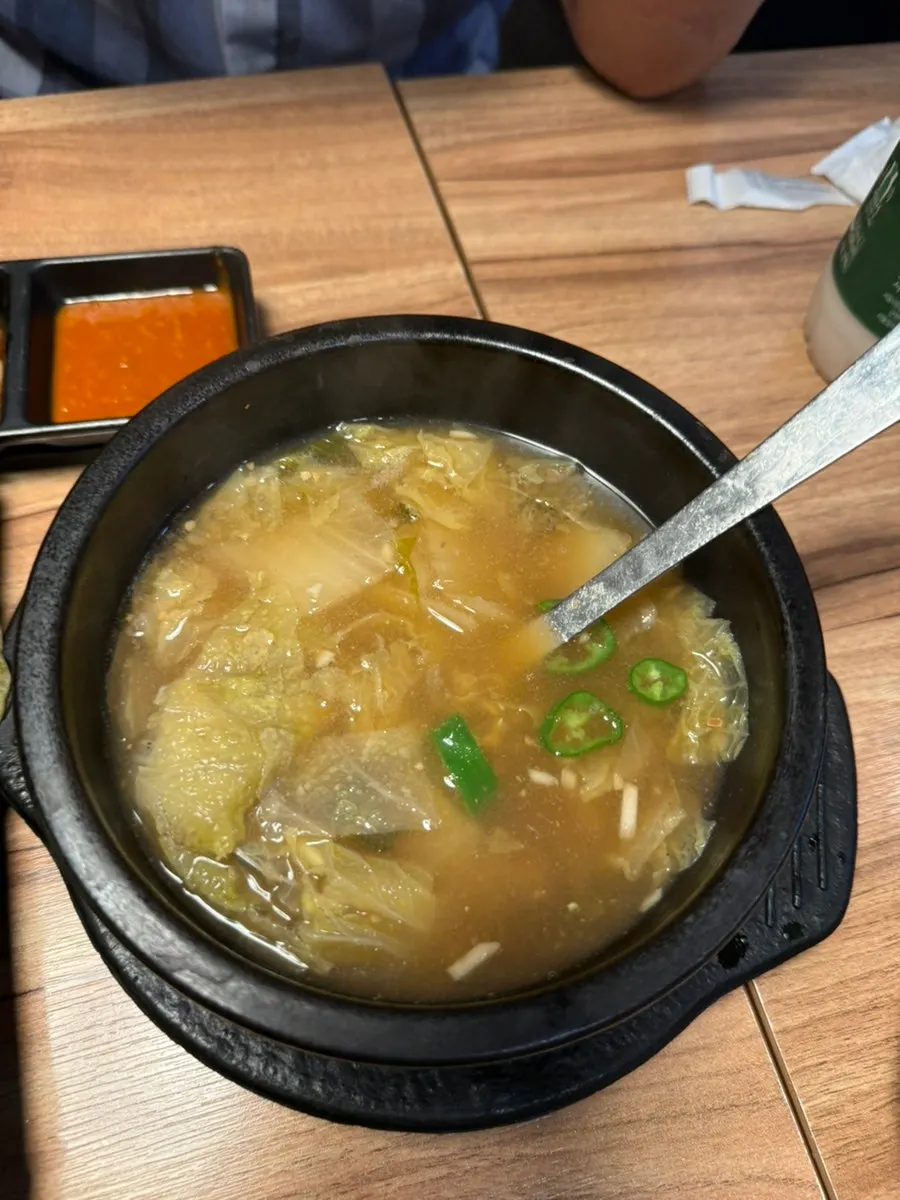 Soybean paste soup served first upon being seated