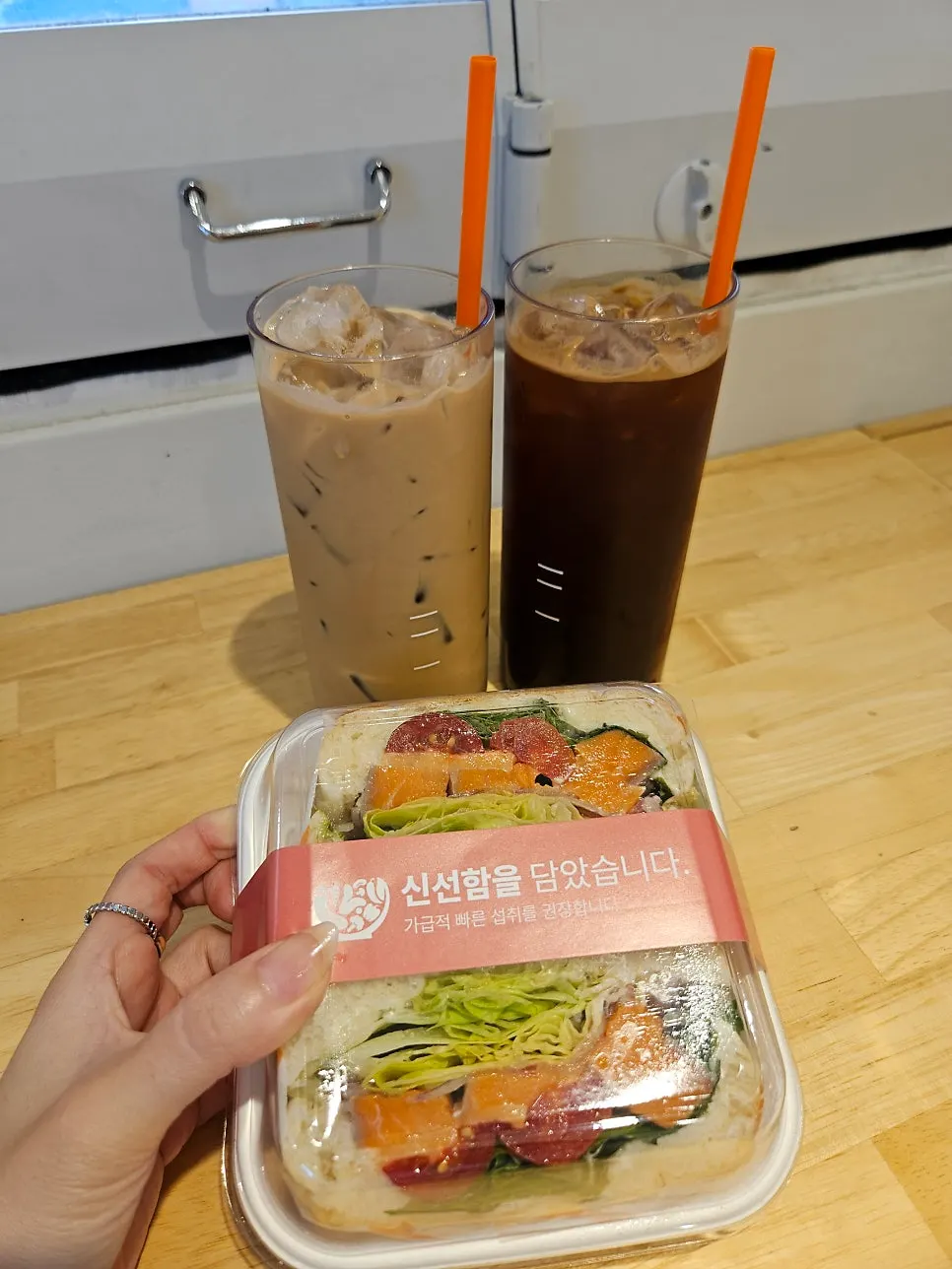 Packaged smoked salmon sandwich