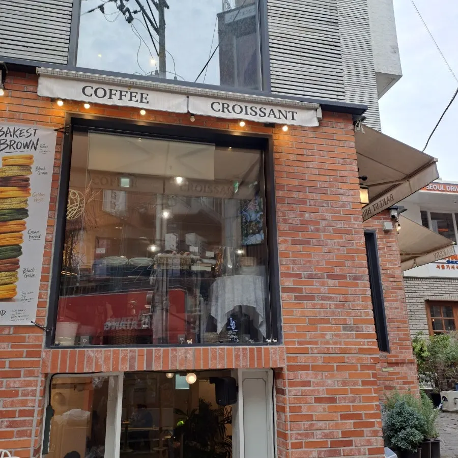 Interior of the crowded Gangnam bakery café