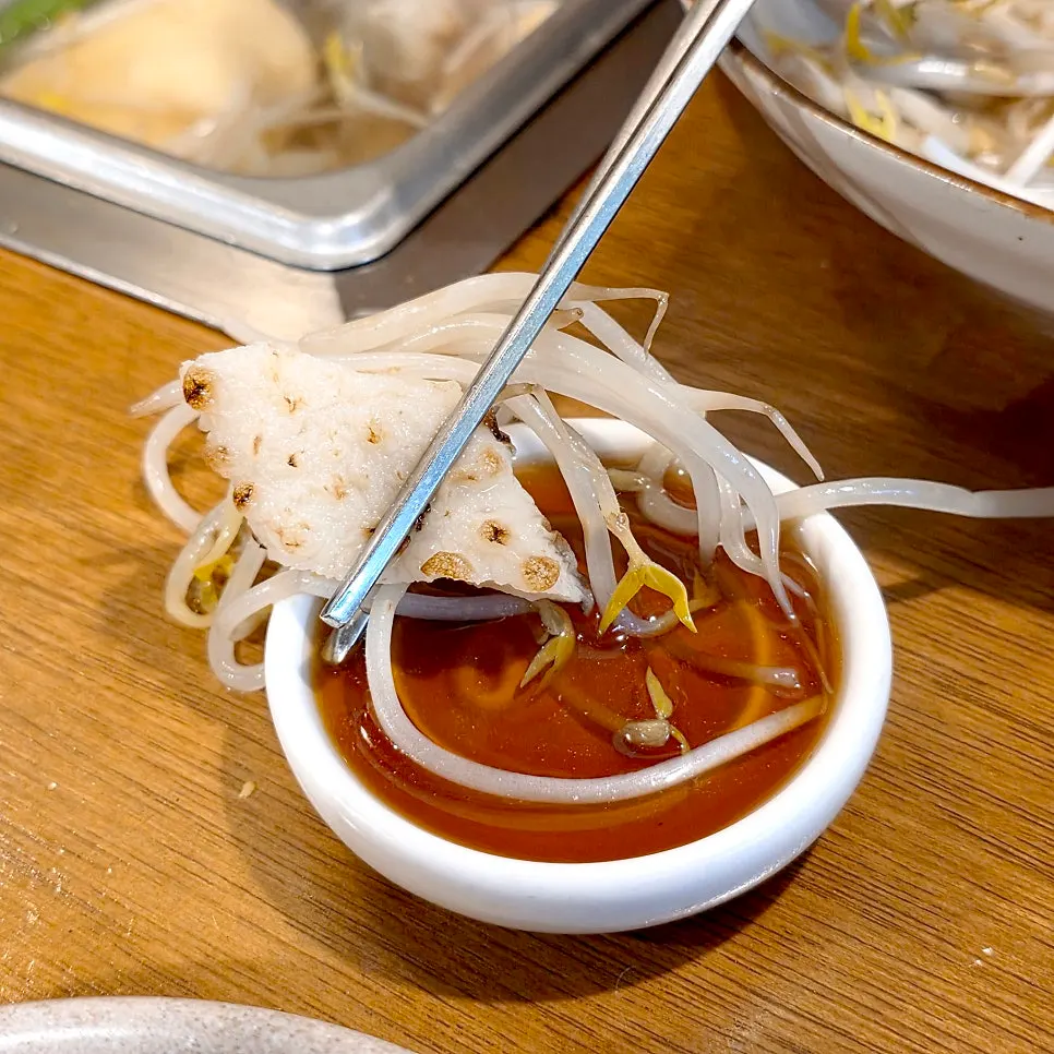 Different types of oden from the moriawase