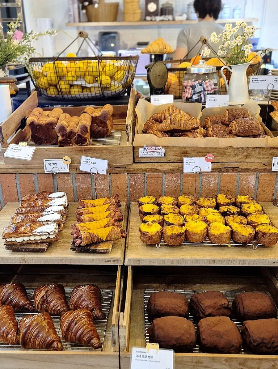 Bread displayed on the bakery shelf
