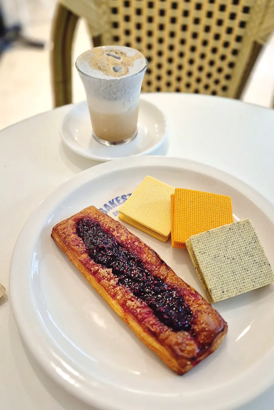 Gangnam Sand eaten as a dessert