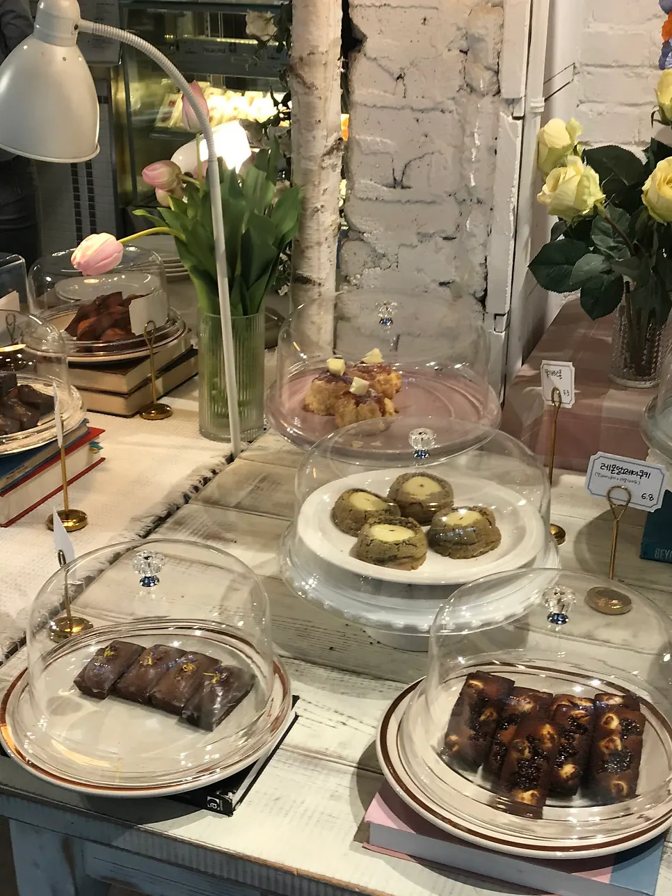 Canelés and financiers on display
