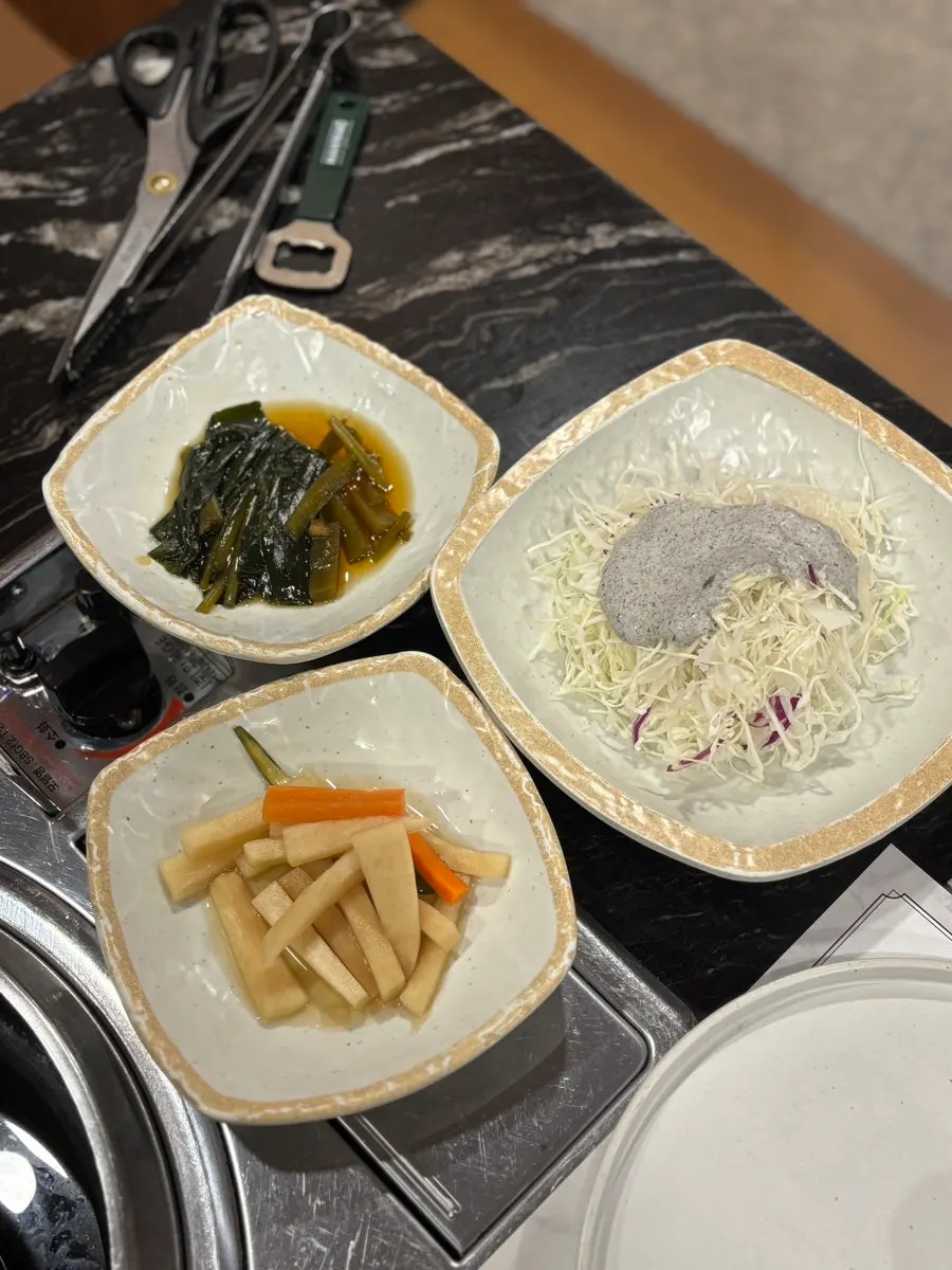 Basic side dishes including myeongi namul and gungchae jangajji