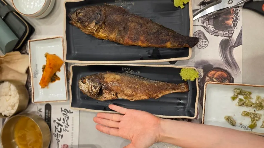 화덕 임연수구이와 보리굴비 정식 상차림