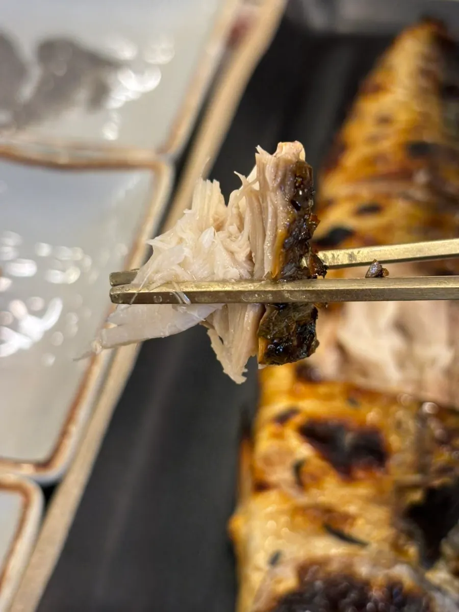 Close-up of the crisp-skinned grilled mackerel