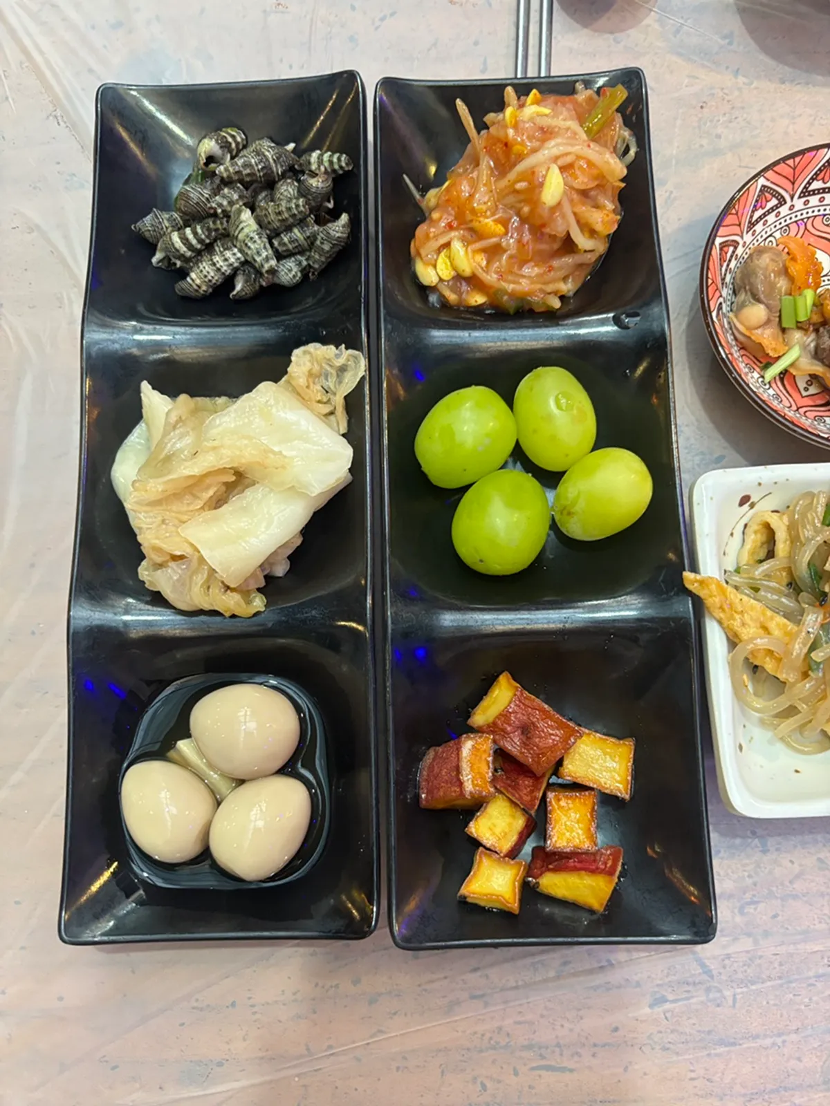 신통영 경성대점 방문 기록 사진