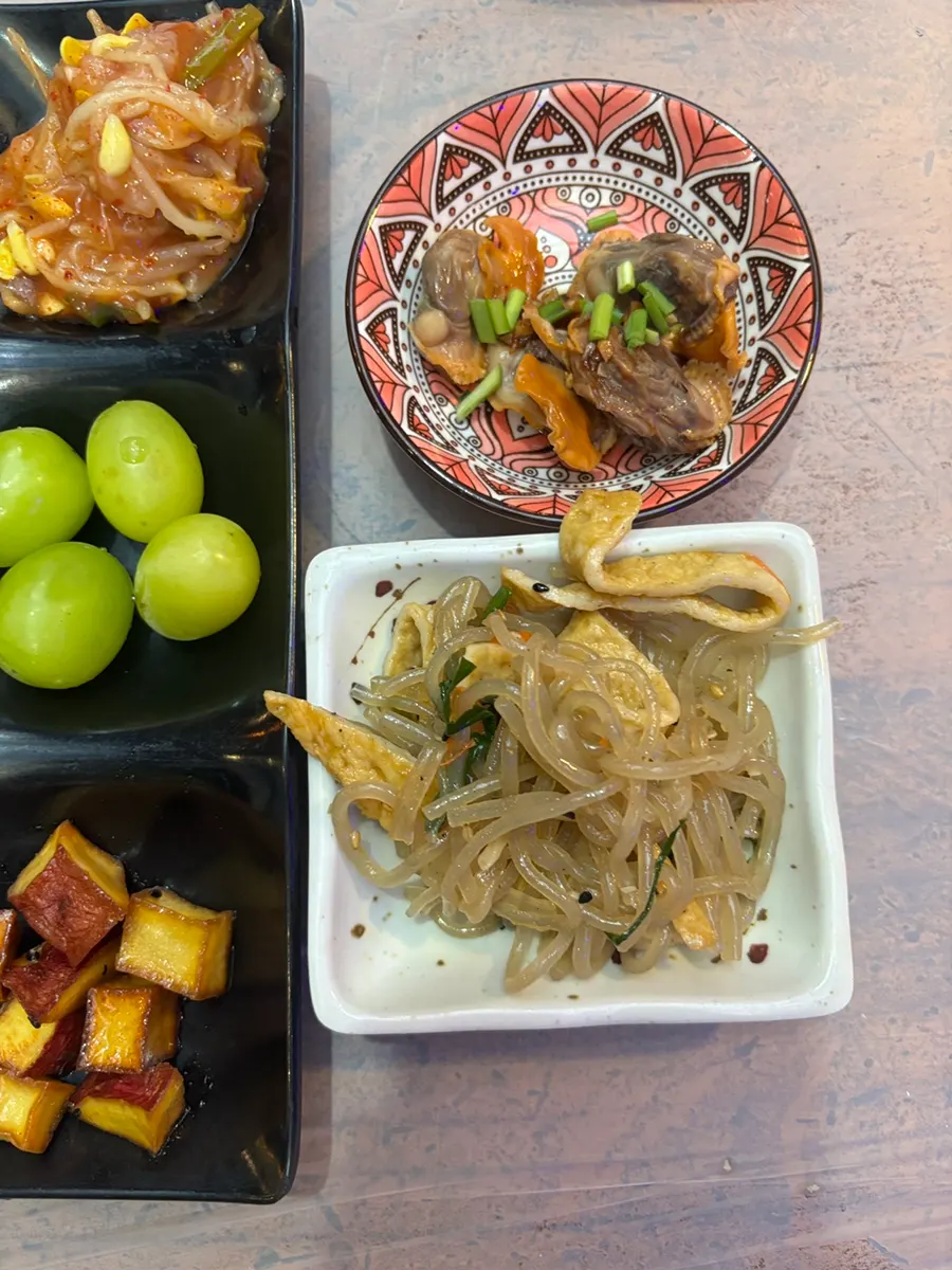 경성대 횟집 신통영 방문 사진