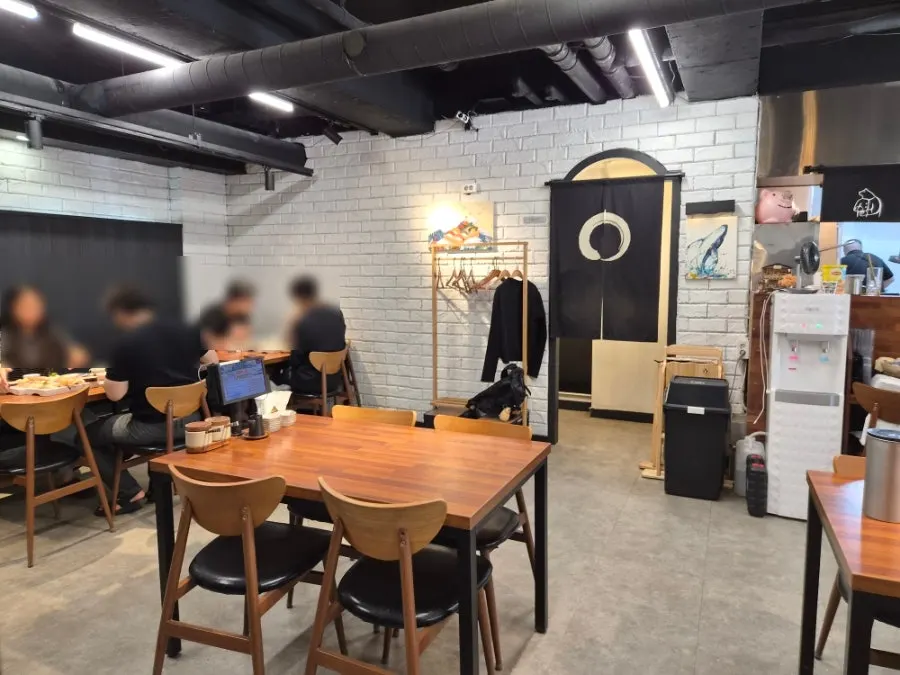 Modern dining hall seating at Shirokuma