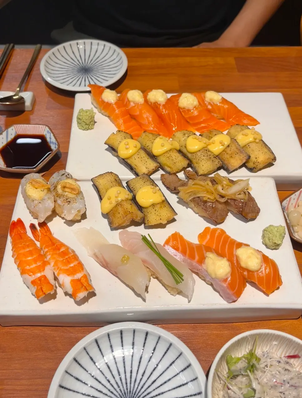 Flounder and beef sushi