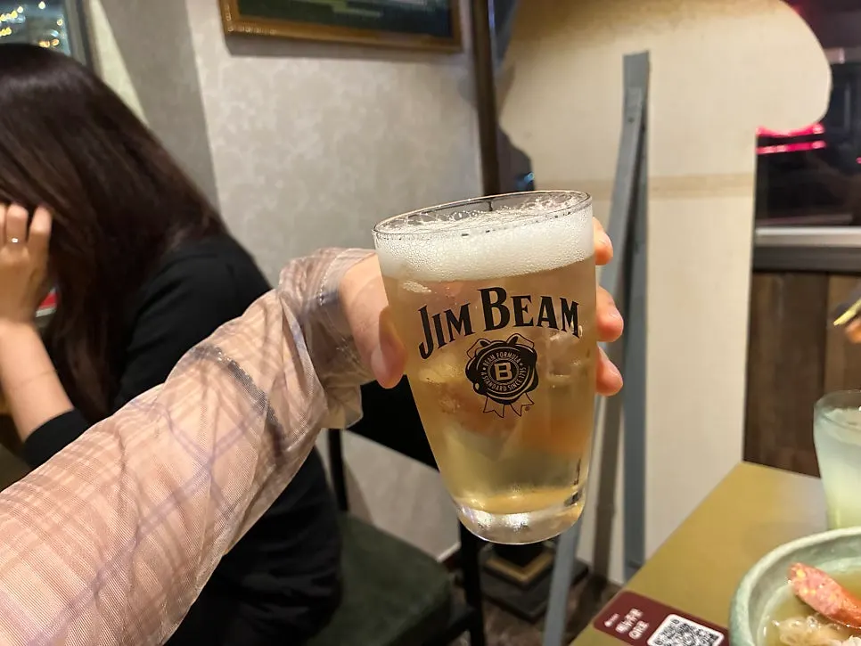 Jim Beam highball and a sweet cocktail at Shunno Oden Nonhyeon