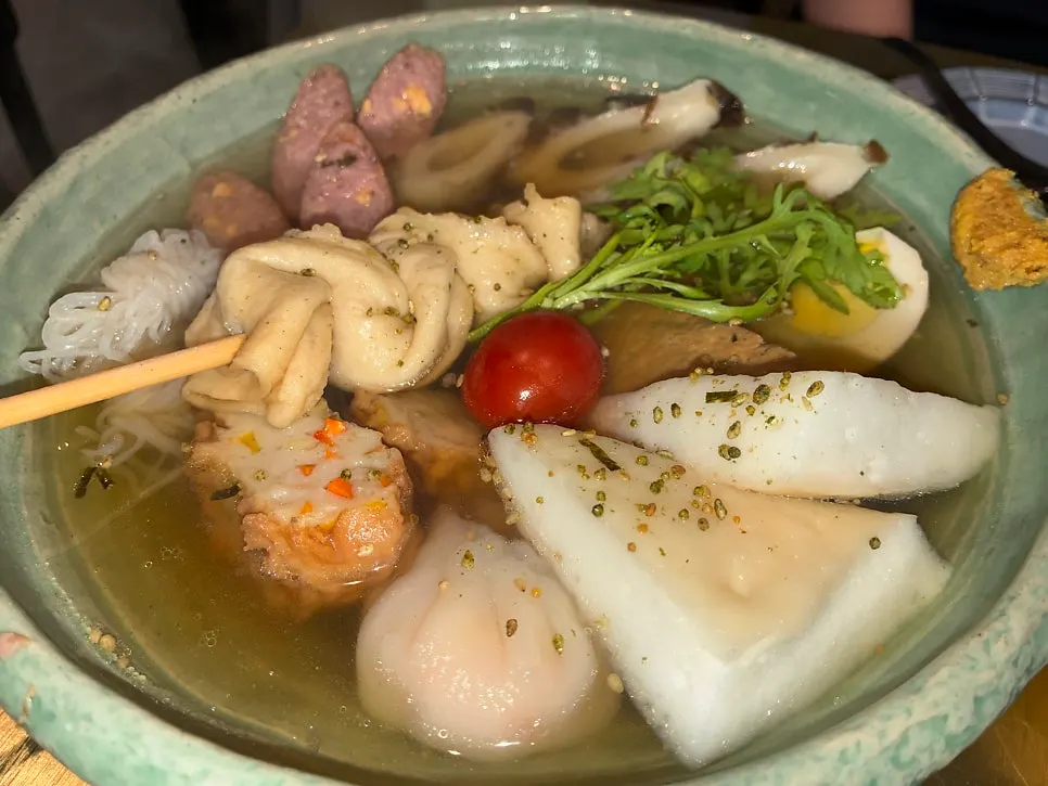 Oden moriawase for two topped with tomato