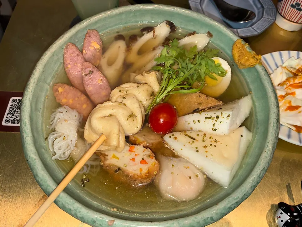Chewy skewered oden and clear oden broth