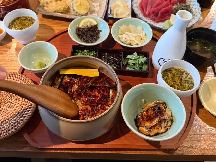 First way to eat hitsumabushi, plain with no toppings