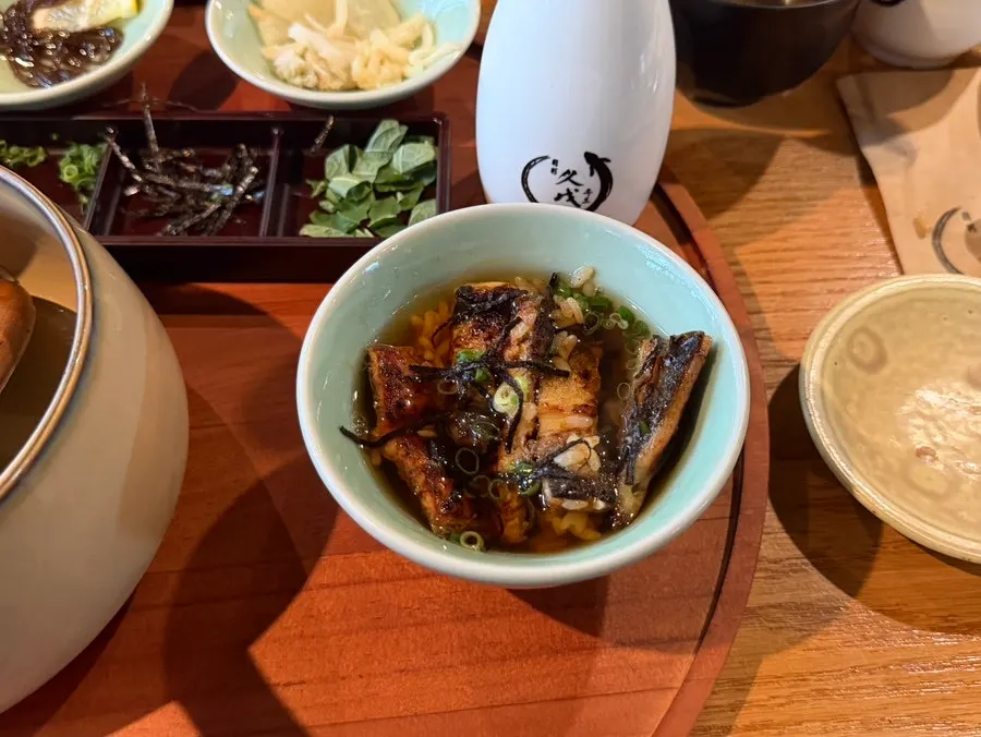 Hitsumabushi ochazuke with warm broth poured over the eel
