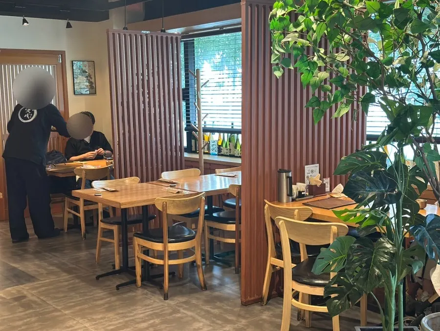 Table inside Shunsaikubo with its old-house feel