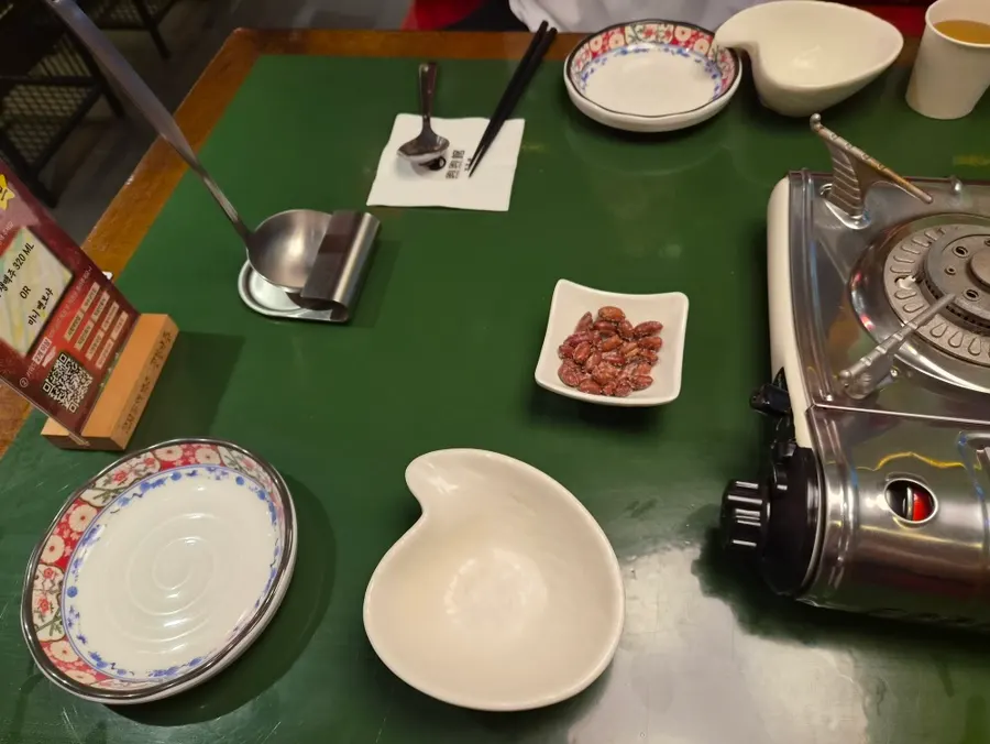 Tea served before the meal