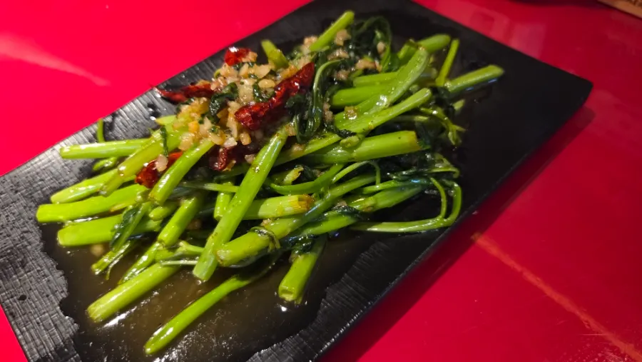 Savory roasted peanuts served as a basic side