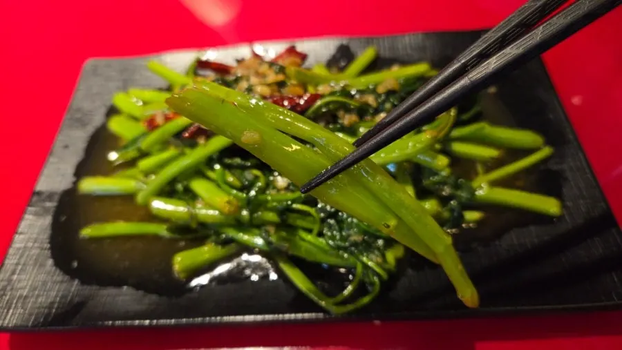 Stir-fried water spinach side dish
