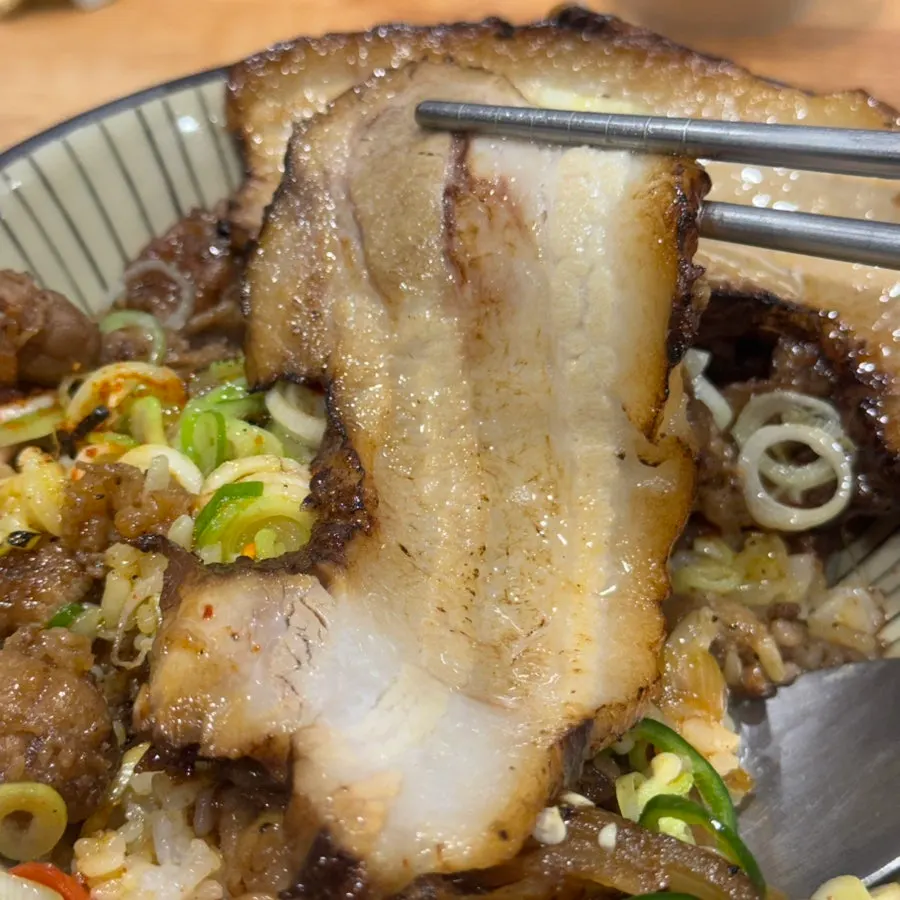 Tender pork belly chashu