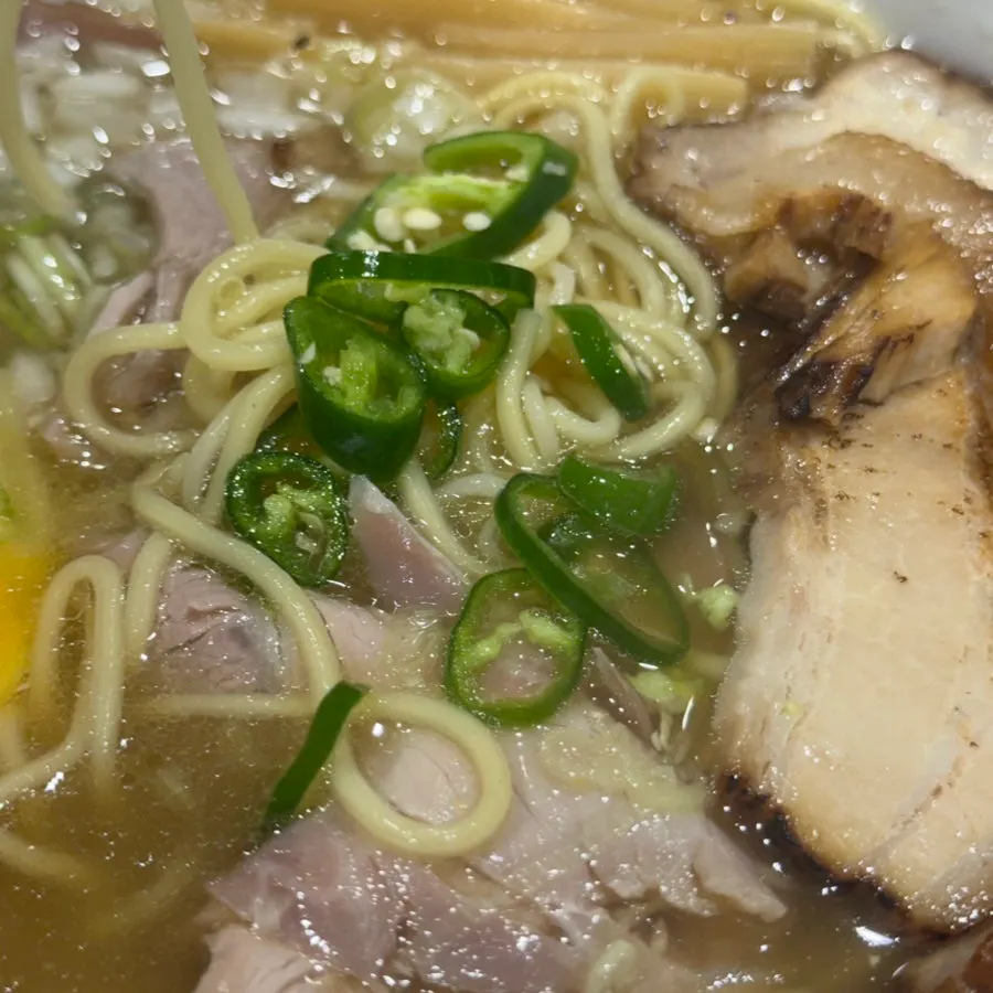 Springy ramen noodles