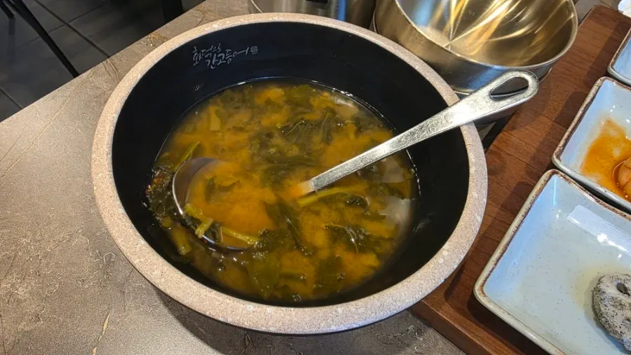 Grilled mackerel and fish roe stew set meals