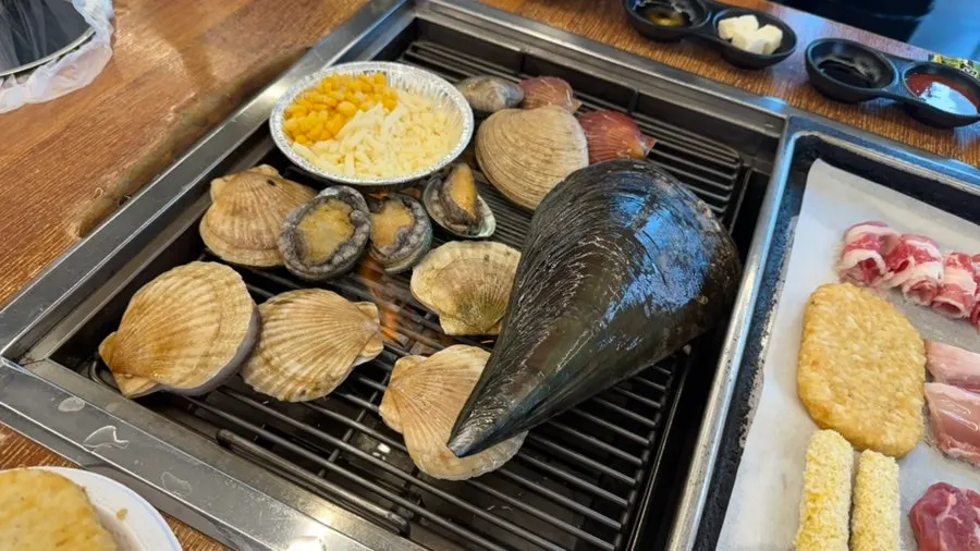 무한리필 조개구이 시흥배곧점 조개구이 상차림