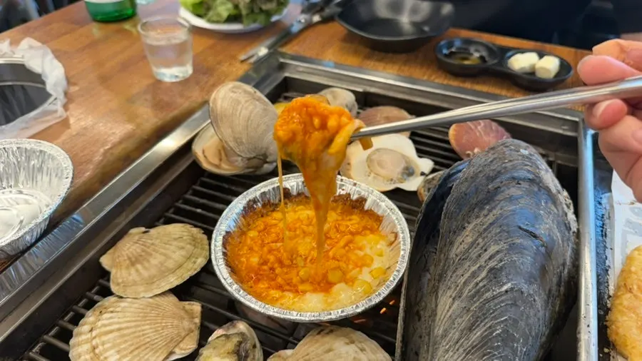 콘치즈와 함께 먹는 가리비