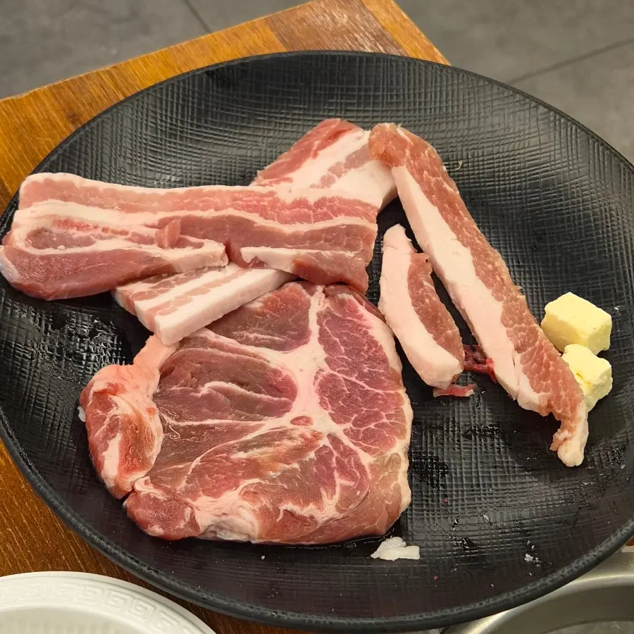 Unlimited meat grilled without any off smell